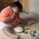 Девятилетняя девочка из Бенгалии весит 90 килограммов, потому что постоянно хочет есть